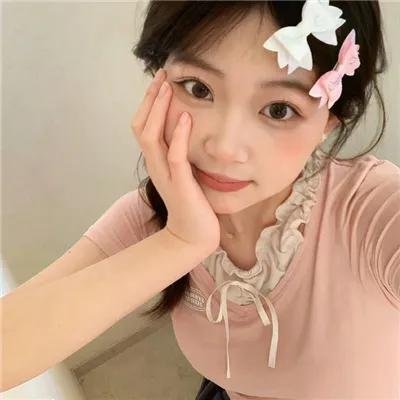 周迅然 明星照片